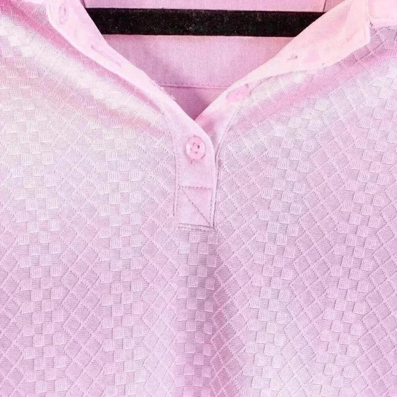 Lopez/Nancy Lopez Size S DeLux Dri pink geometric embossed short sleeve polo - Picture 7 of 16